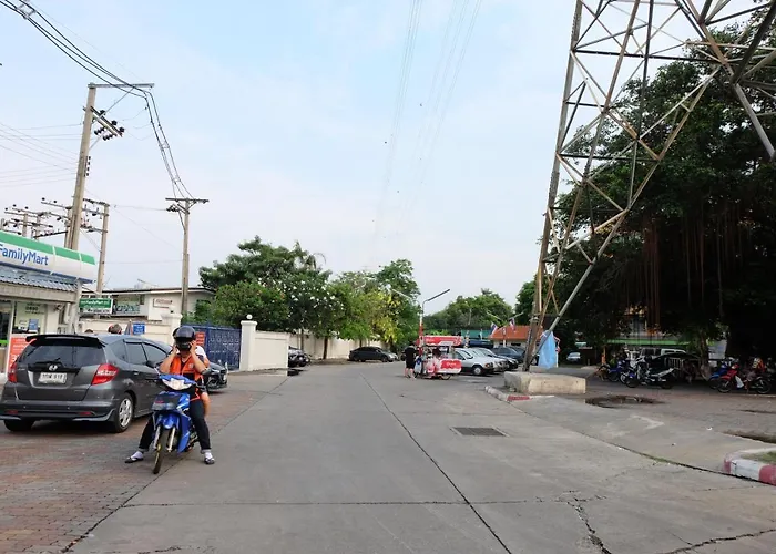 Chatuchak Art & Nature House