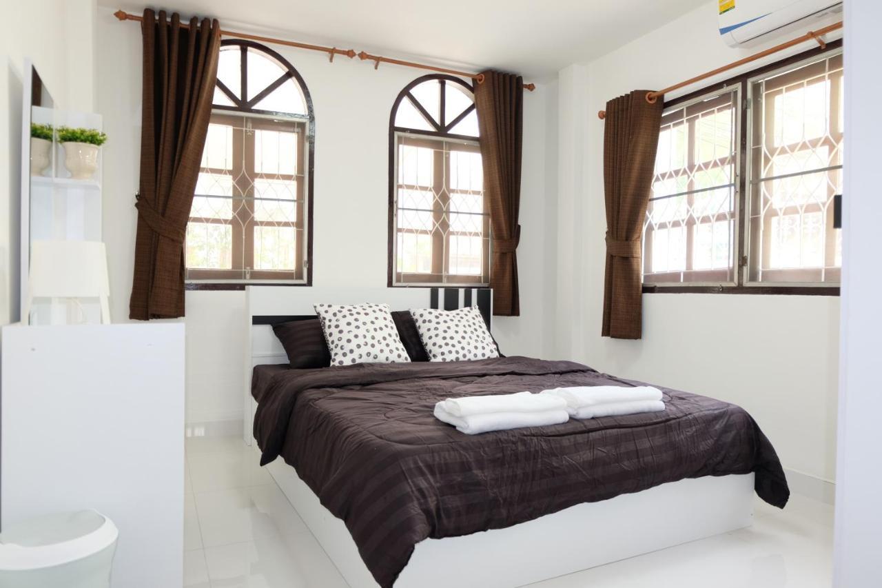 Chatuchak Art & Nature House 度假居 *